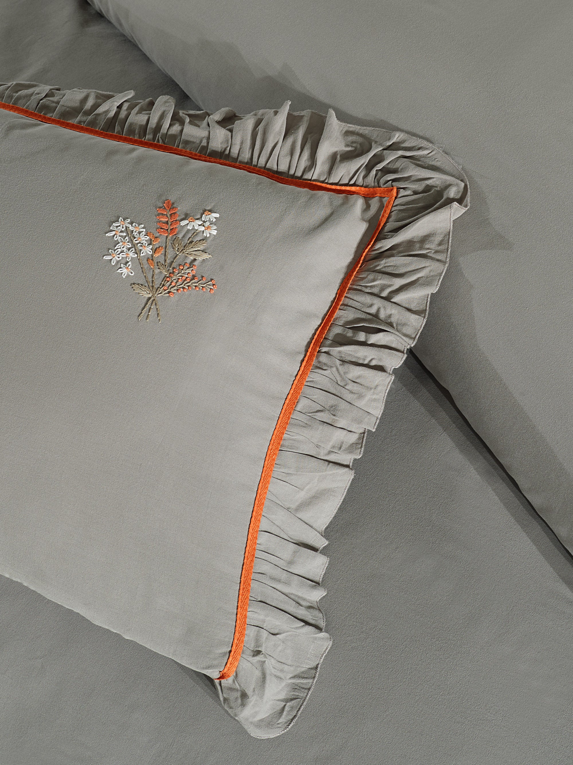 ADEL NEVRESİM TAKIMI