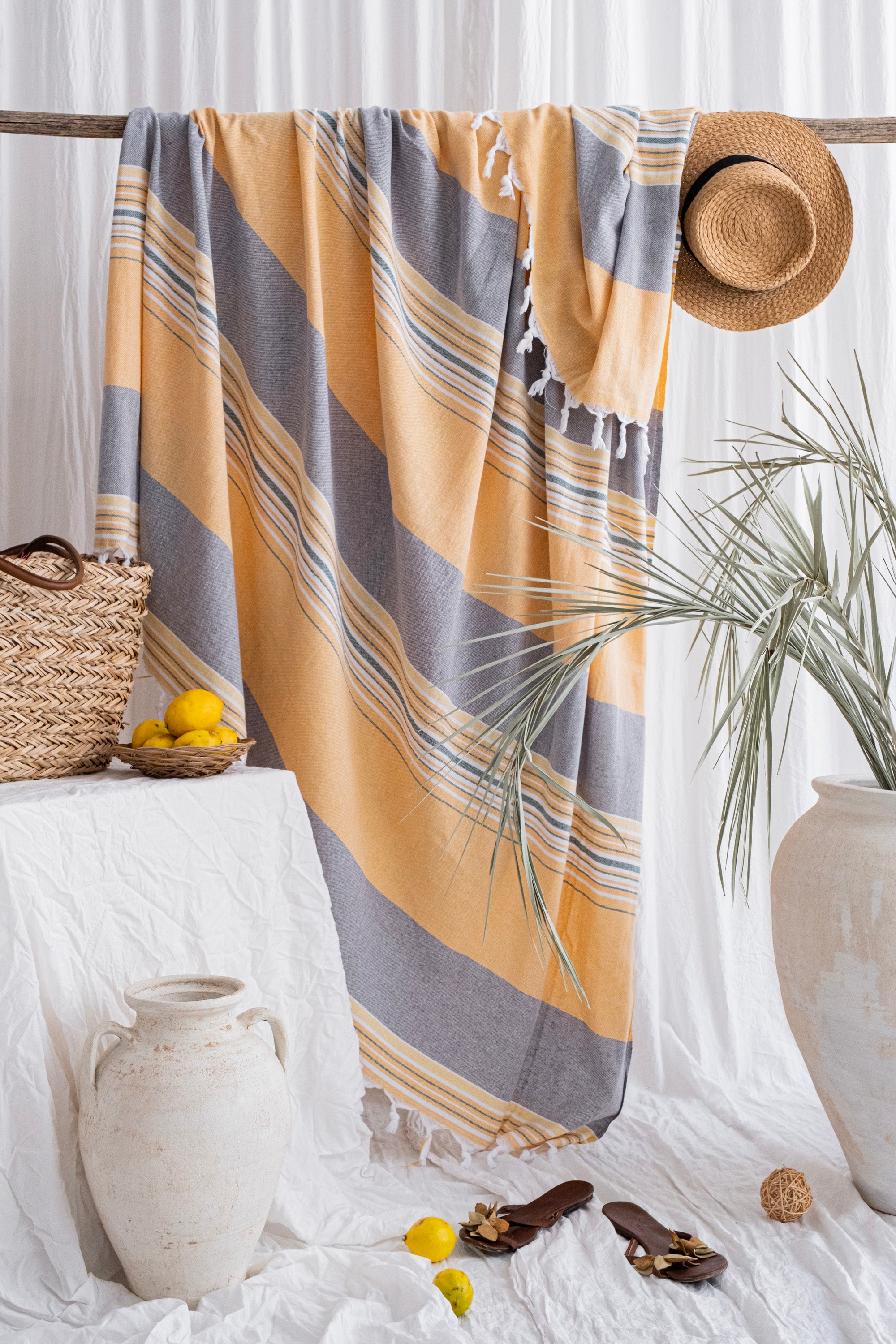 CALDO GRİ-SARI PİKE