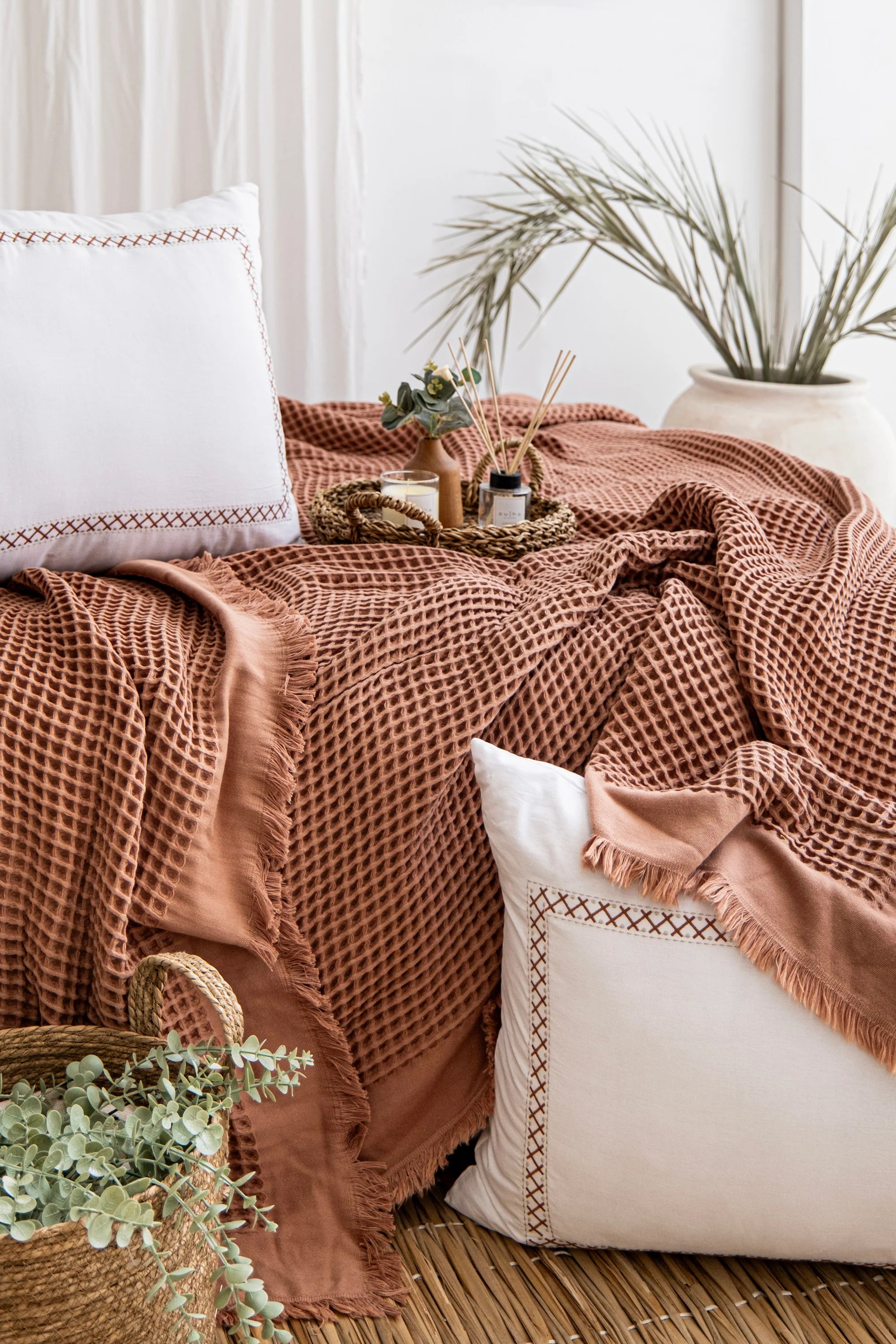 RİVA MOCHA YATAK ÖRTÜSÜ