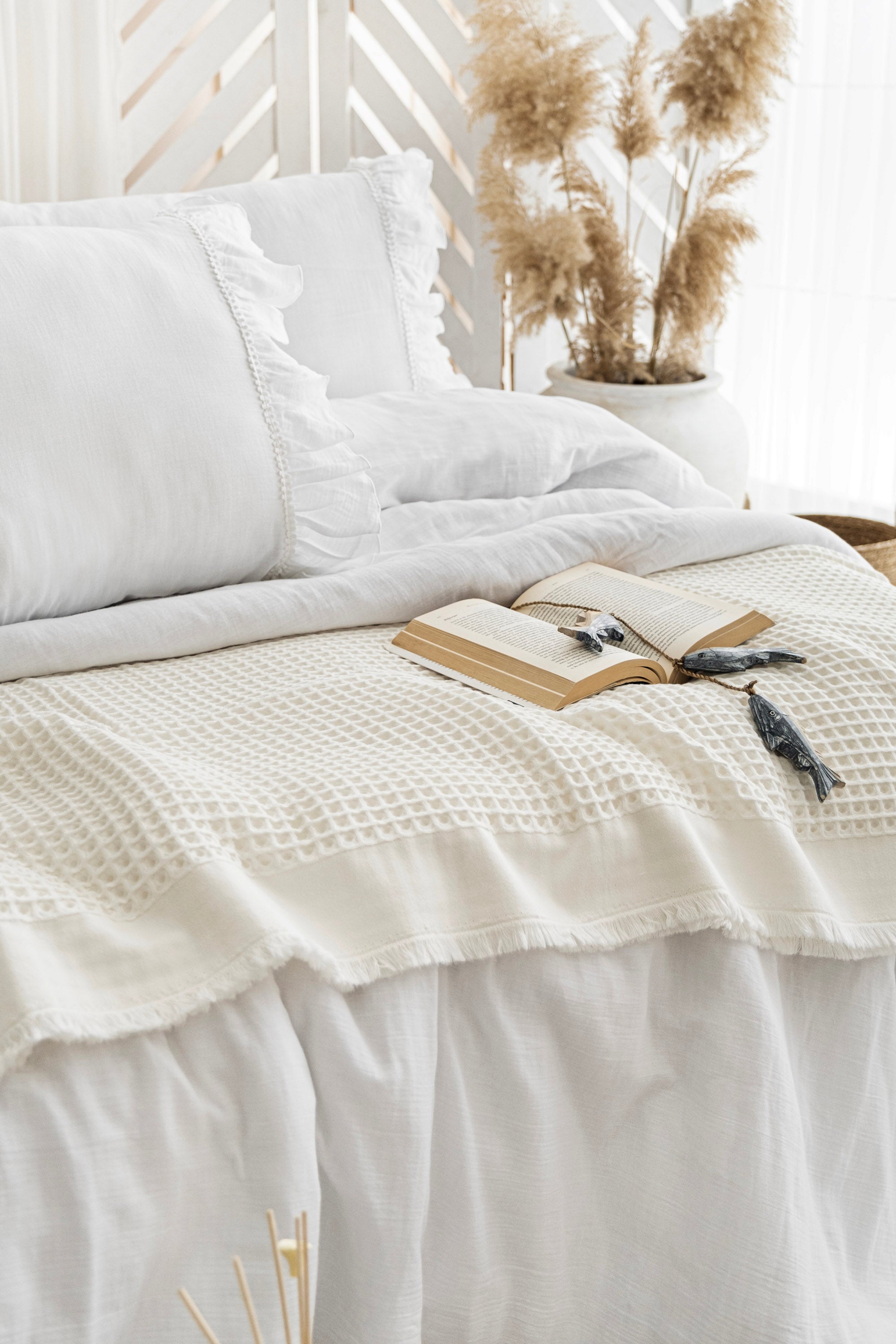 SERENA BEYAZ NEVRESİM TAKIMI