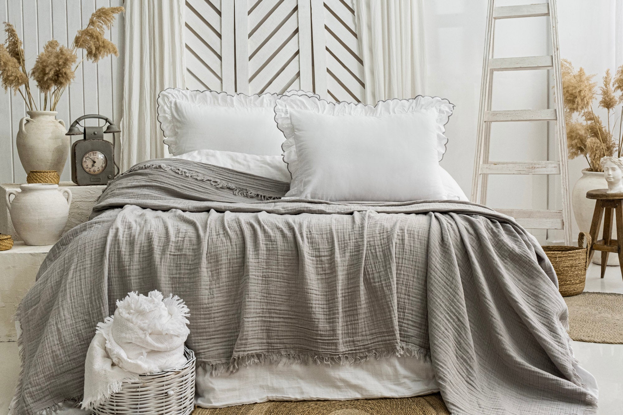 FIONA GRİ YATAK ÖRTÜSÜ TAKIMI