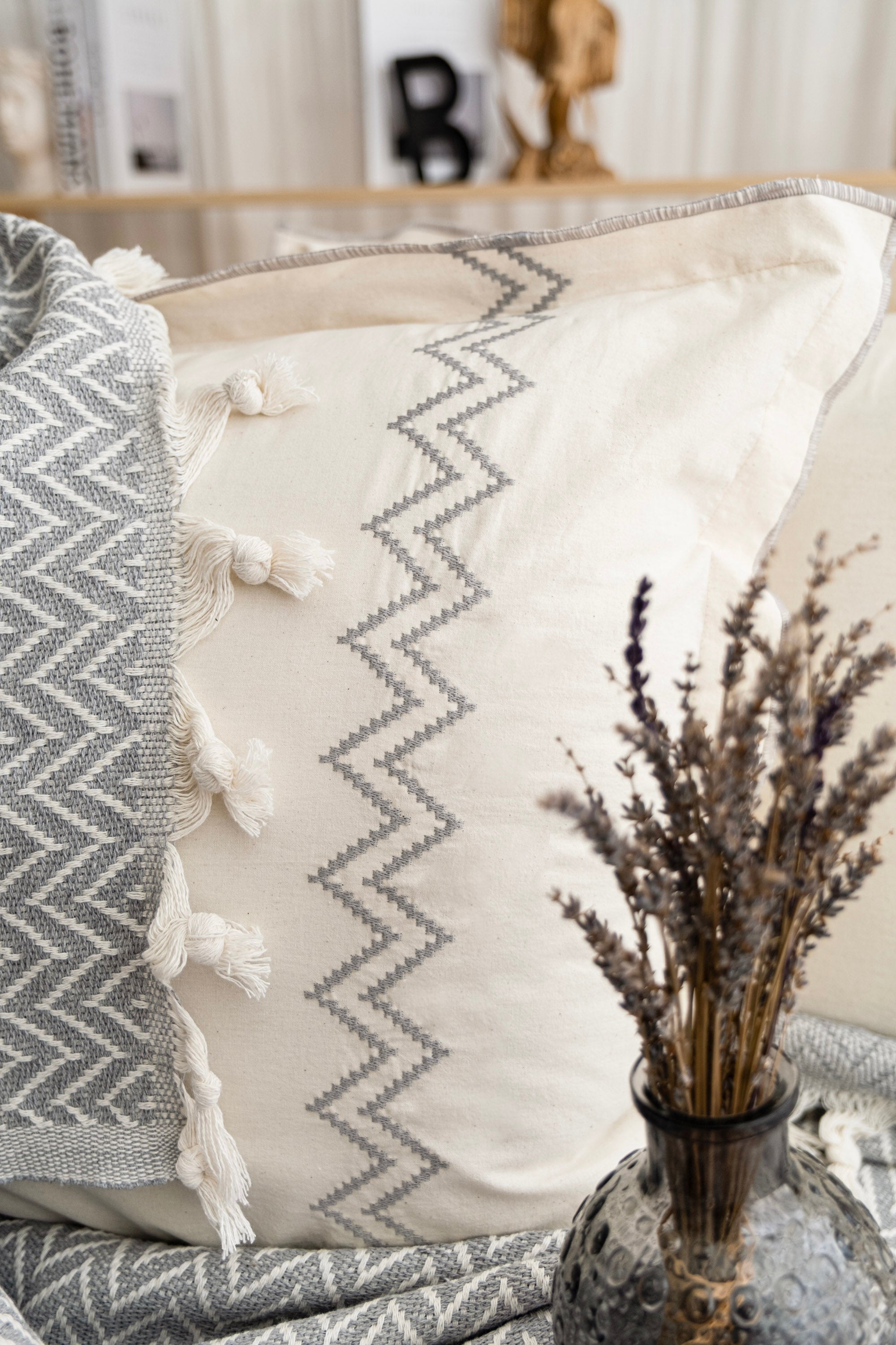 LUNA AÇIK GRİ YATAK ÖRTÜSÜ TAKIMI