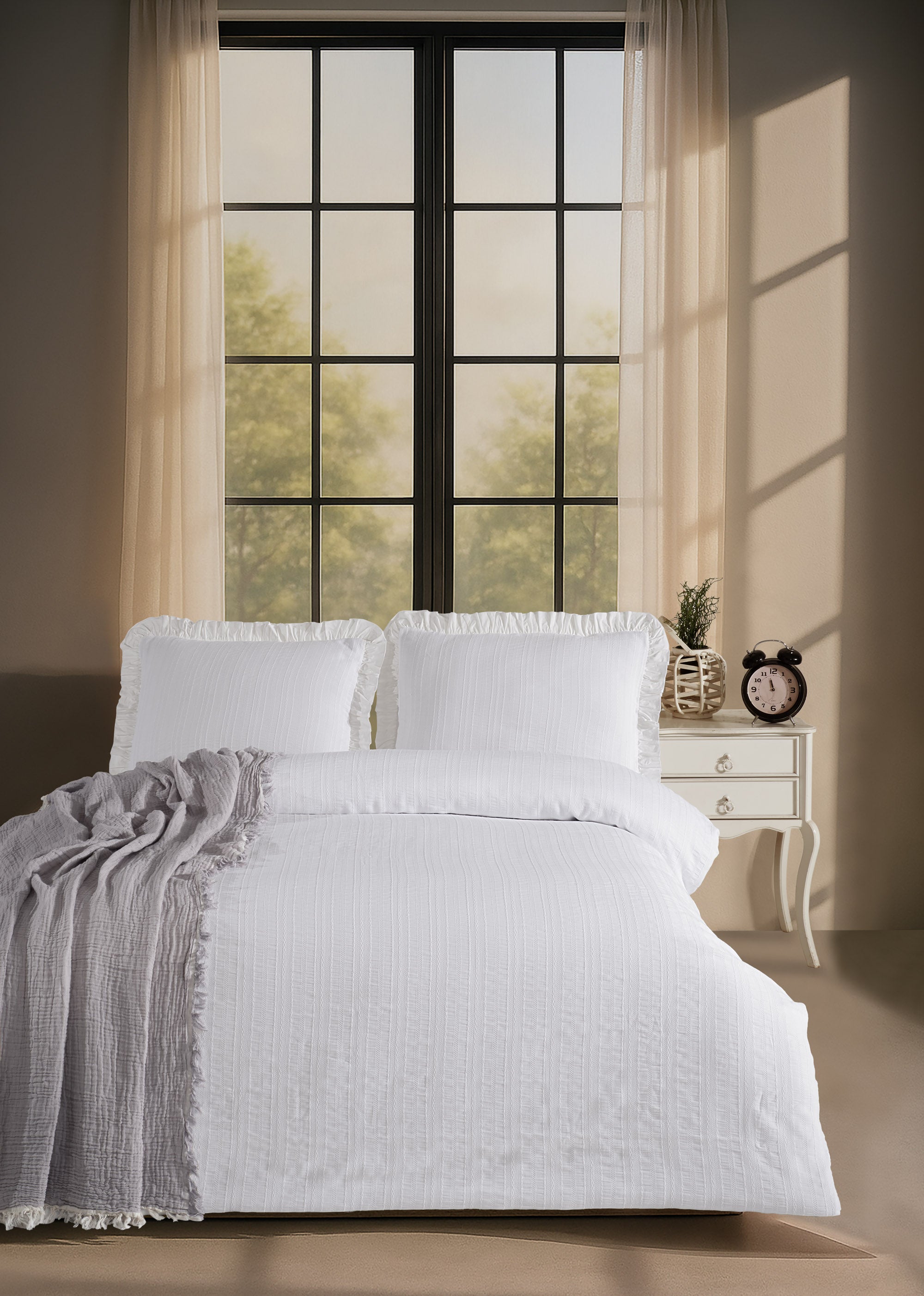 PİTA BEYAZ NEVRESİM TAKIMI